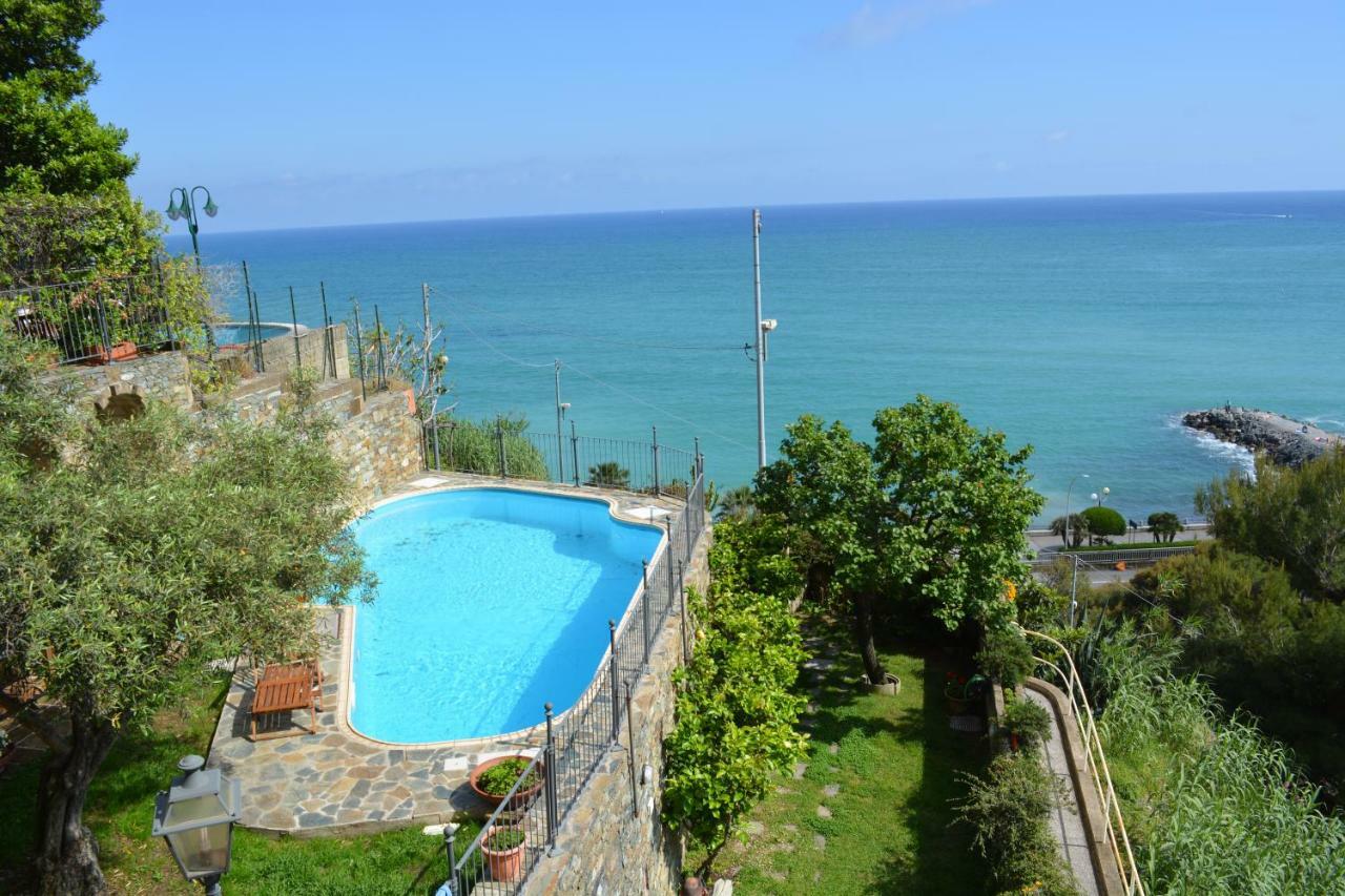 Ca Da Munta Bed And Breakfast Arenzano Eksteriør bilde